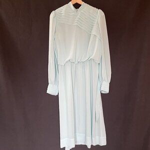 Vintage 70s powder blue maxi dress long sleeves size 16 underarm shield belted‎